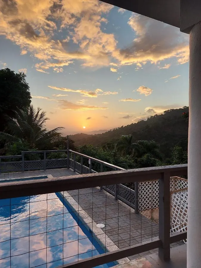 El Eden Patillas Ferienhaus