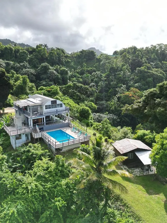 El Eden Patillas 0*,  Puerto Rico